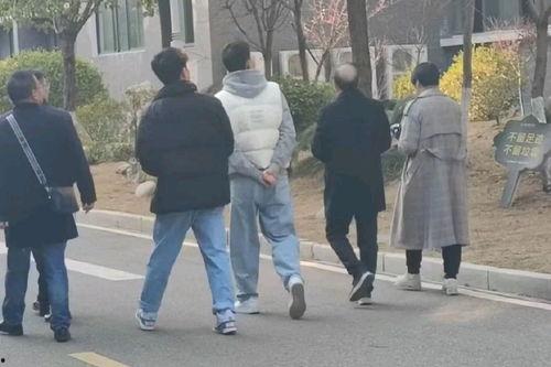 南充网红吃瓜事件,一场网络狂欢背后的真相与反思